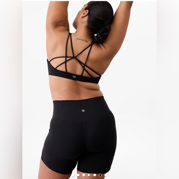 NWT Athleta 1X salutation stash 7’ short - Picture 6 of 9